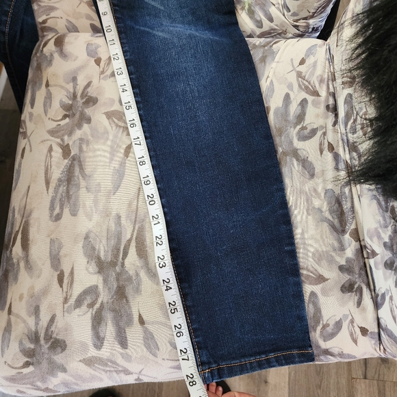 NUC BLUENOTES denium jeans Selena curvy high rise skinny , size 12 - Picture 9 of 9